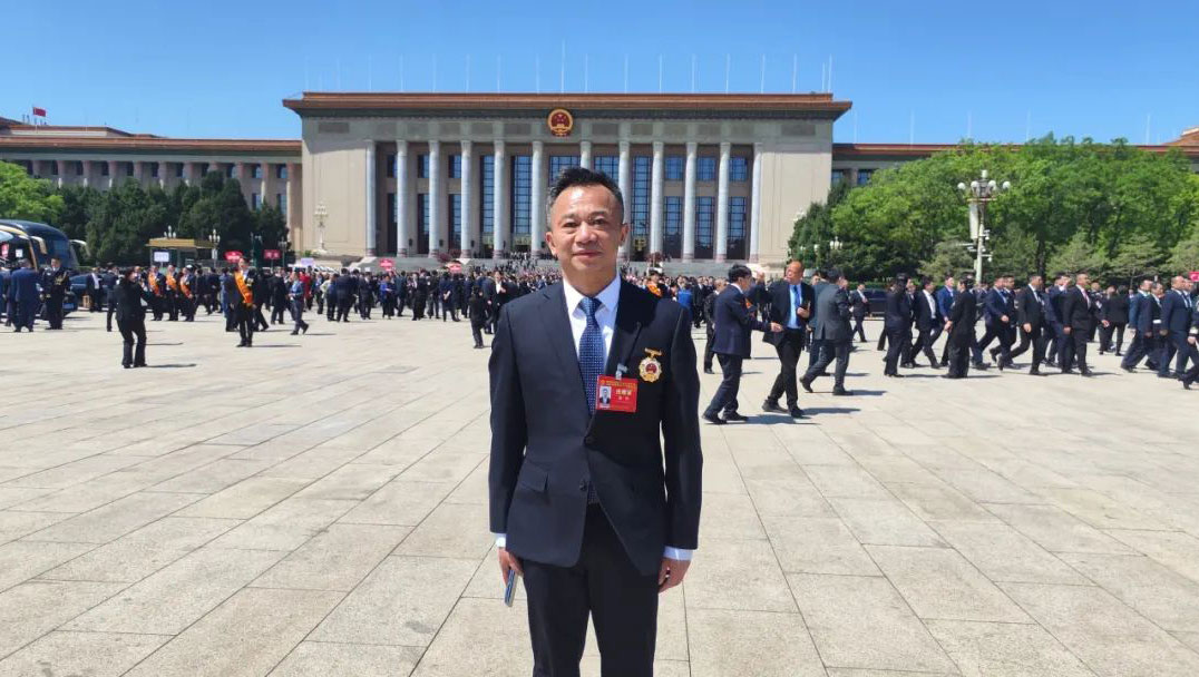 重磅！九游会官网再添一名全国劳动模范